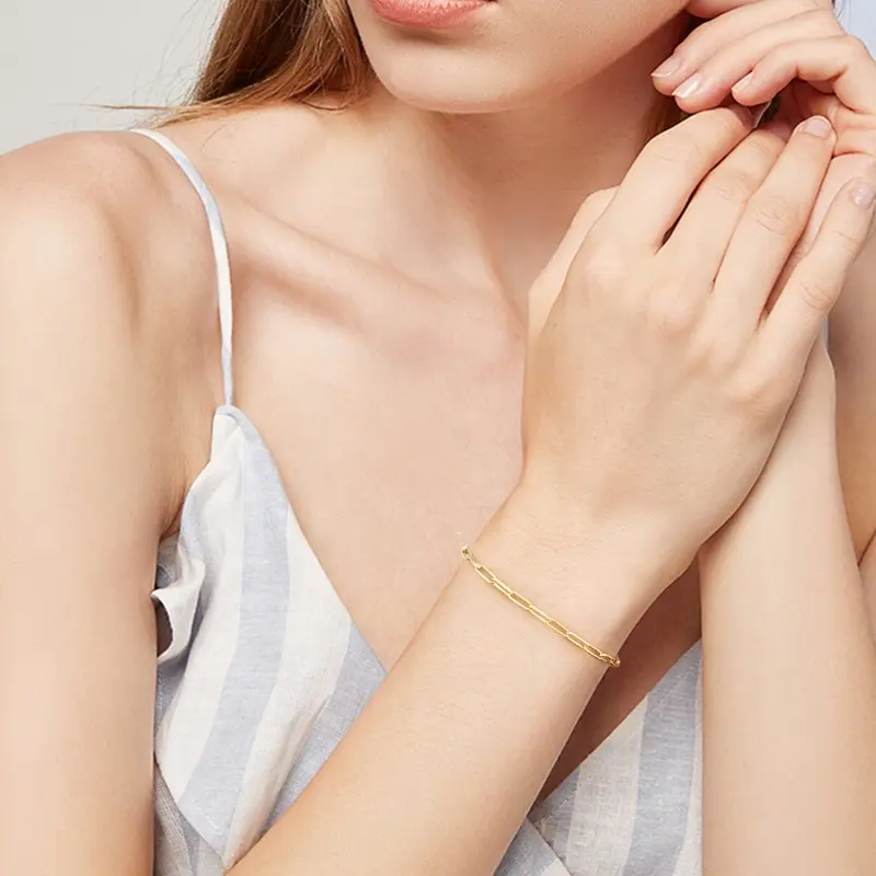 Simple Minimalist Paper Clip Bracelet (Gold)