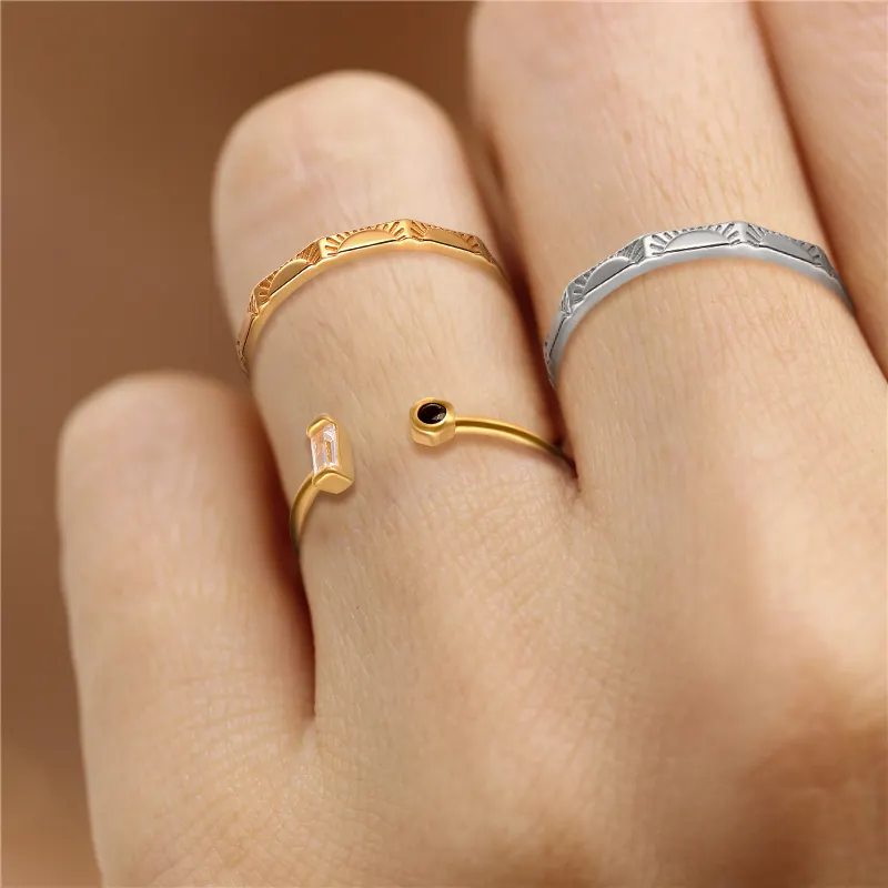 Geometric Rectangle and Round Open Ring