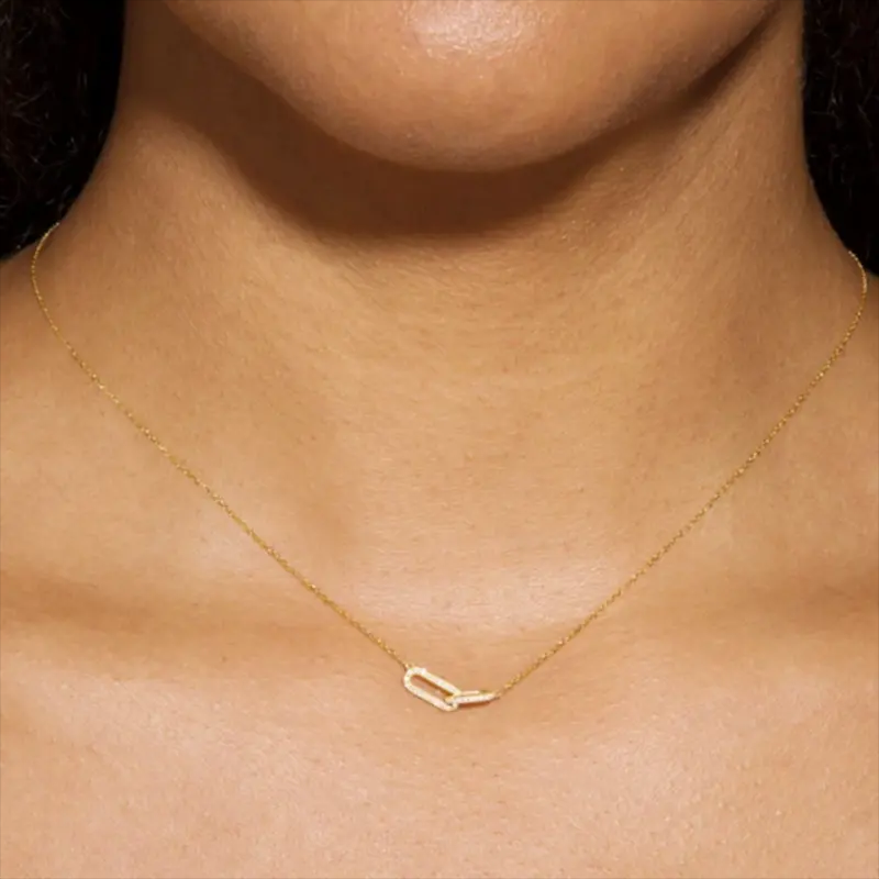 Geometric Interlocking Clavicle Chain